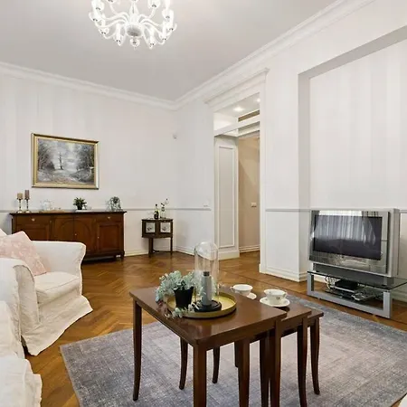 Dictumfactum Luxury Reval