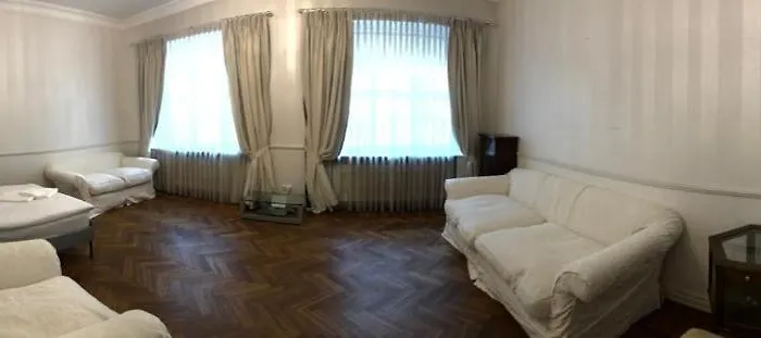 Dictumfactum Luxury Apartman